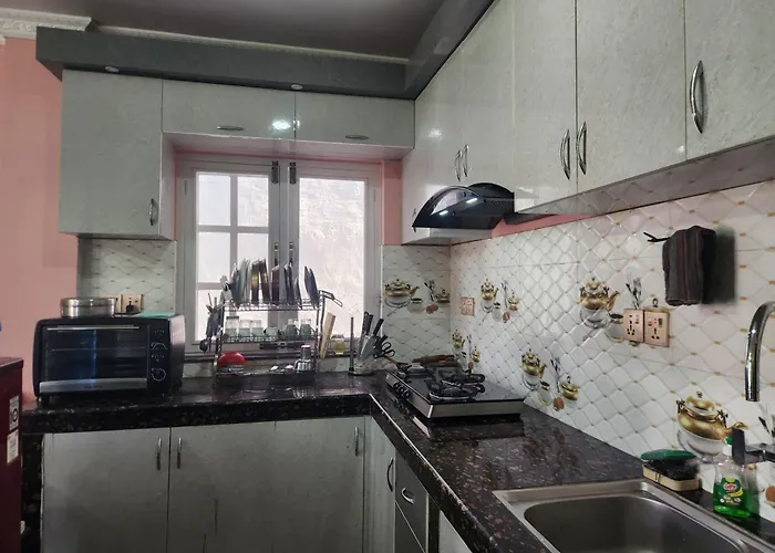 Below The Hills Whome Theatre Appartement Katmandou